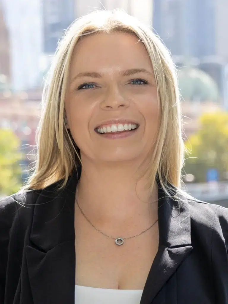 Jessica Bell Biography: Wiki, Age, Career, Height, Weight, Boyfriend, Net Worth & More